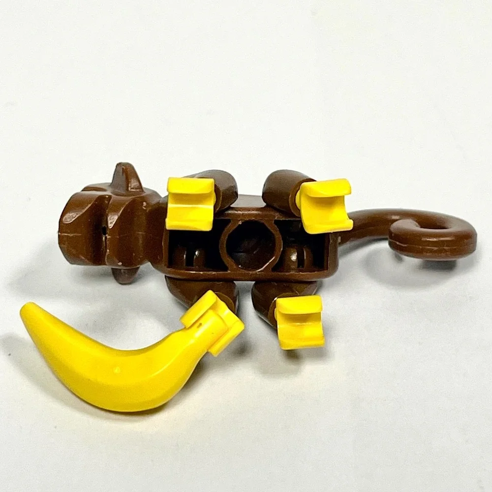 LEGO Pirates Monkey Brown with Yellow Hands Feet 2550c01 Retro Minifigure - Picture 6 of 7